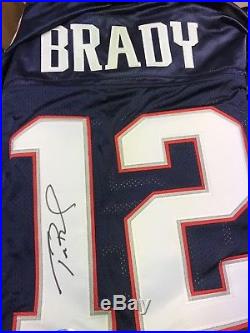 Tom Brady Signed Autographed Patriots Jersey with COA