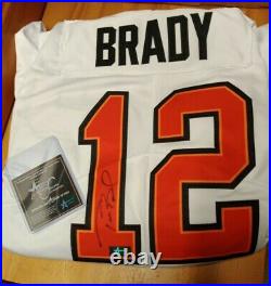 Tom Brady hand Signed Autographed Tampa Bay Buccaneers Jersey with COA