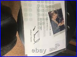 Uma thurman hand signed autographs genuine COA with picture proof