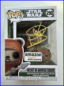 Warwick Davis AUTOGRAPH Wicket W. Warwick Star Wars Signed Funko Pop BECKETT COA