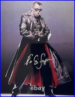 Wesley Snipes Signed Blade 10 x 8 Signed Photo with COA