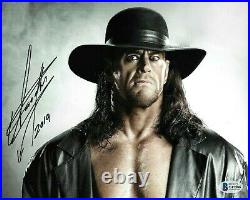 Wwe The Undertaker Hand Signed Autographed 8x10 Photo With Beckett Coa Rare 22